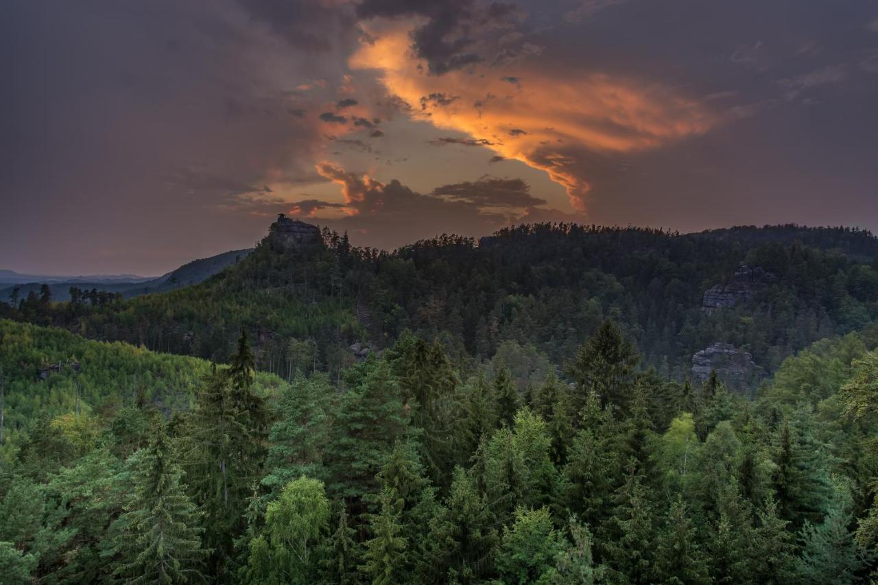 Resort Mezna Hřensko Buitenkant foto